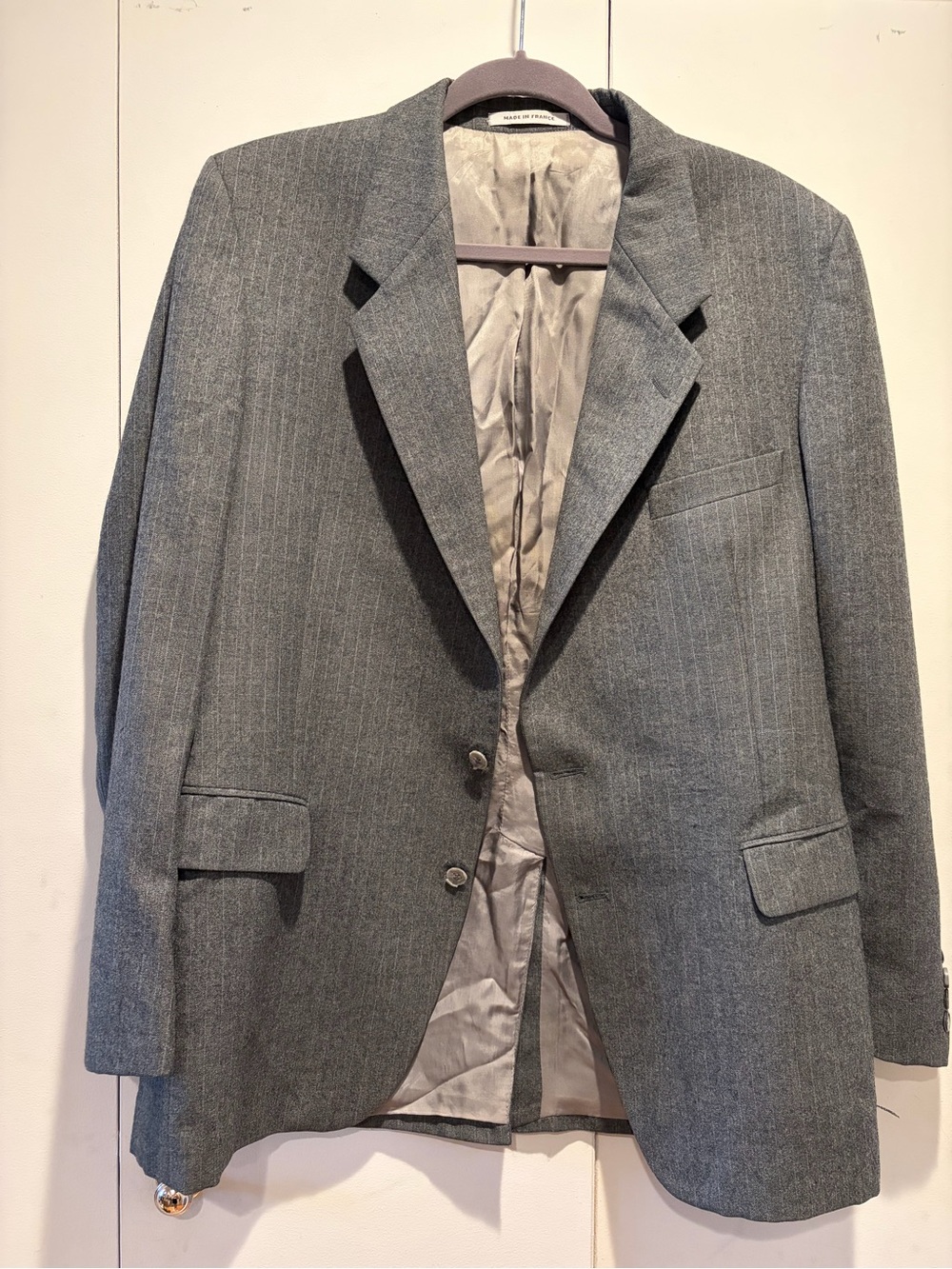 Vintage Yves Saint Laurent Men’s Gray 100% Wool Pinstripe Sport Coat Blazer 40R